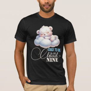 パパは雲9ベビーシャワー上にある Tシャツ