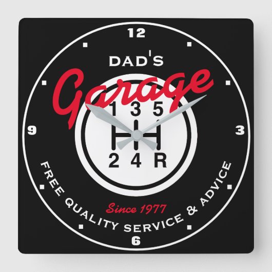 パパまたは任意の名前ガレージ白黒シフトノブ スクエア壁時計 (正面)