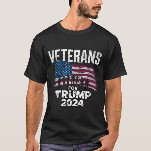 パパグランドパ退役軍人トランプ2024米国国旗 Tシャツ (正面)
