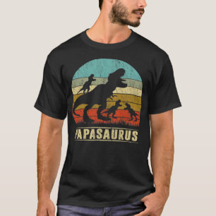 パパサウルスTレックスパパ恐竜3人の子ども Tシャツ