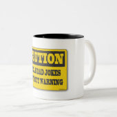 パパジョーク注意標識 ツートーンマグカップ (正面右)