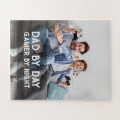 パパバイデイゲーマーバイナイトソンアンドパパ父の日 ジグソーパズル (横)