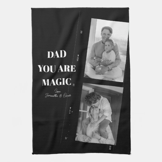 'パパパーソナライズされたあなたは魔法'二人の父親の写真 キッチンタオル (縦)