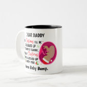 パパパーソナライズされたがベビーバンプクリスマスから ツートーンマグカップ (正面左)