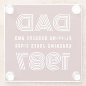 パパパーソナライズされた年グリルマスターBBQレッド ガラスコースター (裏面)