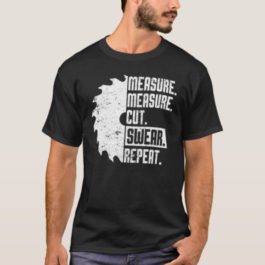 パパメジャーカット手元日祝福神父 Tシャツ (正面)