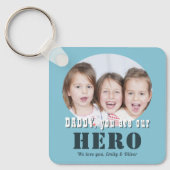 パパモダンお前はヒーロー写真父の日だ キーホルダー (正面)