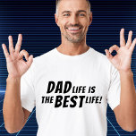 パパライフは最高のライフファーザー引用文 Tシャツ<br><div class="desc">パパライフ最高のはライフファーザー引用文Tシャツ。このTシャツは、パパになることは彼に起こったことだと知っているあらゆるパパにとって最高の、完璧な贈り物である。このデザインは、引用文「パパライフ最高のはライフ」を文字で表しはっきりした、パパのスマイルを作る。</div>