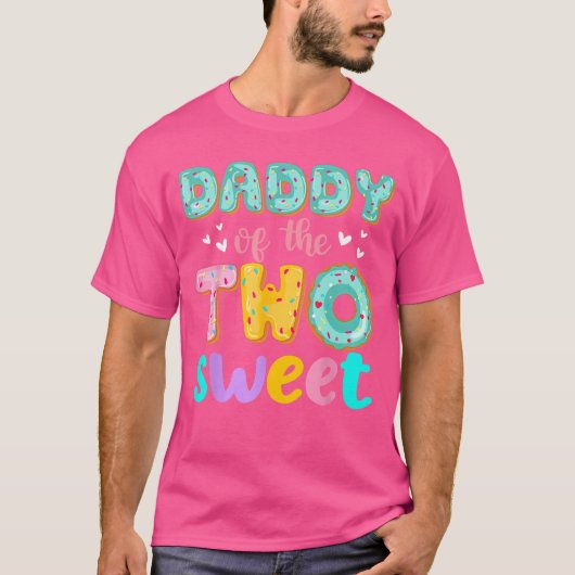 パパ最高にかわいいドーナツの誕生日家族テーマの女の子 Tシャツ (正面)