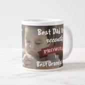 パパ最高のが最近グランドパ写真に昇格 ジャンボコーヒーマグカップ (正面右)