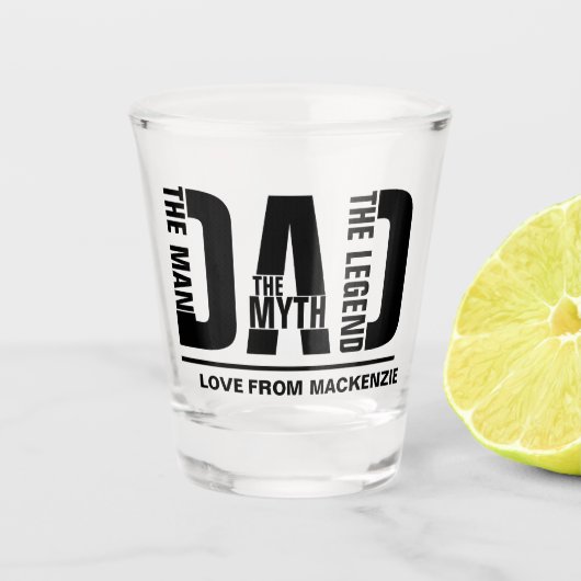 パパ男の神話の伝説パーソナライズされた ショットグラス (正面)