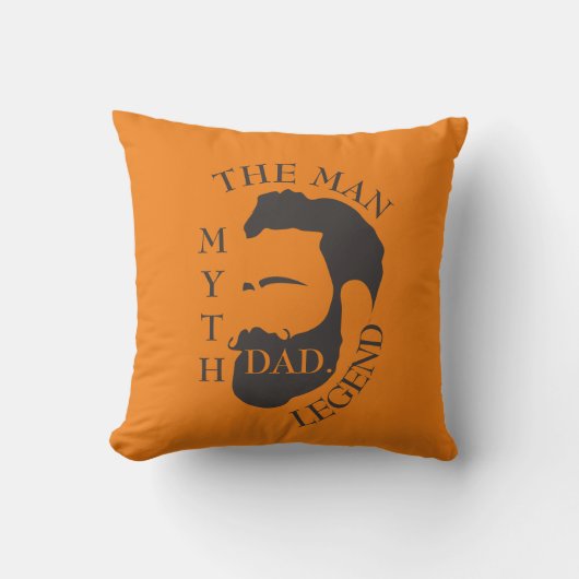 パパ男、神話、伝説の文字オレンジ クッション (正面)