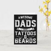 パパ素晴らしはタトゥーとビーズギフトFaを持っておもしろいいる カード (黄色い花)
