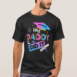 パパ誇りを持ったの子 Tシャツ