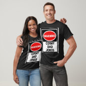 パパ警告ズのコーニーパパジョーク Tシャツ (ユニセックス)