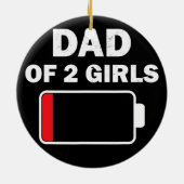 パパ2人の女の子の低バッテリギフト用父の セラミックオーナメント (裏面)