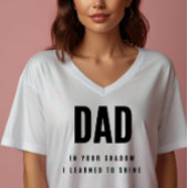 パパ、あなたの影 | 女子VネックTシャツ Tシャツ