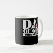 パパ・オブ・ガールズが数ではハッシュタグガール・ファザー コーヒーマグカップ (正面右)