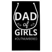 パパ・オブ・ガールズI #outnumbered スモールペーパーバッグ (裏面)