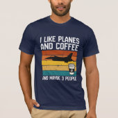 パパ 楽しい 誕生日 お祝い 航空機 コーヒー 3人 Tシャツ (正面)