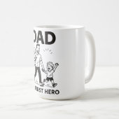 パパ – 私の最初のヒーロー | 父の日コーヒーマグ コーヒーマグカップ (正面右)
