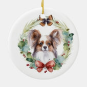 パピヨンのクリスマスリース お祭り気分の子犬 セラミックオーナメント (裏面)