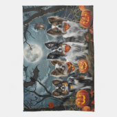 パピヨンハロウィン不気味 キッチンタオル (縦)