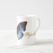 パピヨンブルー ボーンチャイナマグカップ (正面右)
