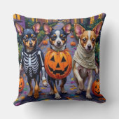 パピヨン犬のトリックまたは治療ハロウィーンコスチューム クッション (裏面)