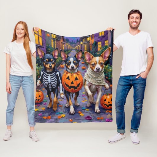 パピヨン犬のトリックまたは治療ハロウィーンコスチューム フリースブランケット (インサイチュ)