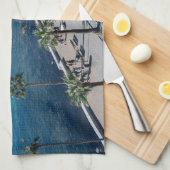 パフォスキャッスルアンドハーバードローンビュー キッチンタオル (四つ折り)