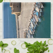 パフォス城ハーバーティータオル – オリジナル写真 キッチンタオル (折り畳み)