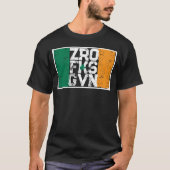 パブにて Tシャツ (正面)