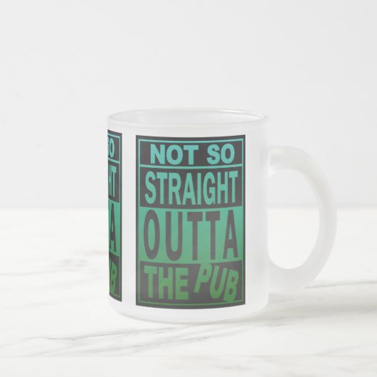 パブの飲み物のユーモアをストレートに言わない フロストグラスマグカップ (右)