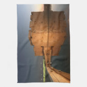 パホス城と夕焼けの反射 キッチンタオル (縦)