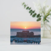 パホス城の日没、ドローンビュー ポストカード (スタンド正面)