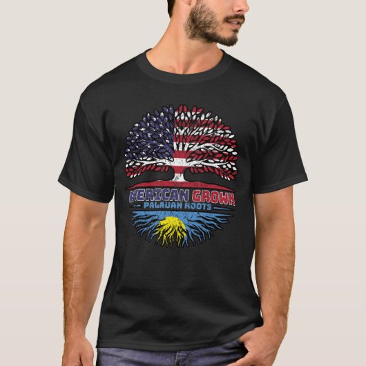 パラウパラウアンアメリカ合衆国ツリールーツ国旗 Tシャツ (正面)