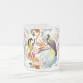 パラダイスと花の珍しい鳥水彩色 フロストグラスマグカップ (中央)