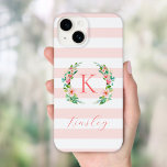 パラダイスフローラとピンクストライプ色モノグラム Case-Mate iPhone 14ケース<br><div class="desc">このおもしろいトレンディーデザインは、赤面ピンクと白の背景ストライプのとカラフルフローラリースを備えている。名前とモノグラムまたは他のデザインで文字をパーソナライズ。デザインツールを使用して、任意の背景色を選択したり、文字のフォントと色を編集したり、独自の写真をアップロードして電話ケースを作モノグラムの成したりすユニークる。</div>