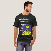 パラドックス コレクション: オポジットデーと変わったユーモア Tシャツ (正面フル)