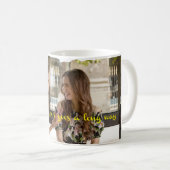 パリでエミリーをする コーヒーマグカップ (正面右)