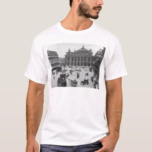 パリのオペラハウスの一般的な見解 Tシャツ (正面)