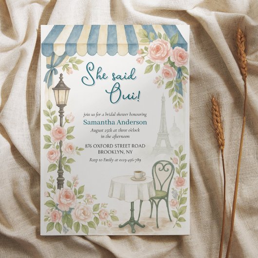 パリのカフェ彼女はウィブライダルシャワーと述べた 招待状