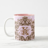 パリのピンクのバロック式のカスタマイズ可能なプリント ツートーンマグカップ (左)