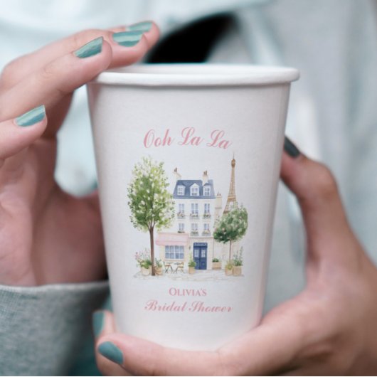 パリのブライダルシャワー パリのカフェ 紙コップ