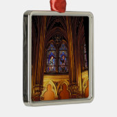 パリのラ・サント・シャペルの下礼拝堂, 2 メタルオーナメント (右)