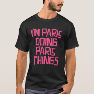 パリの事をやっている Tシャツ