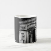 パリの夜の凱旋門 コーヒーマグカップ (中央)