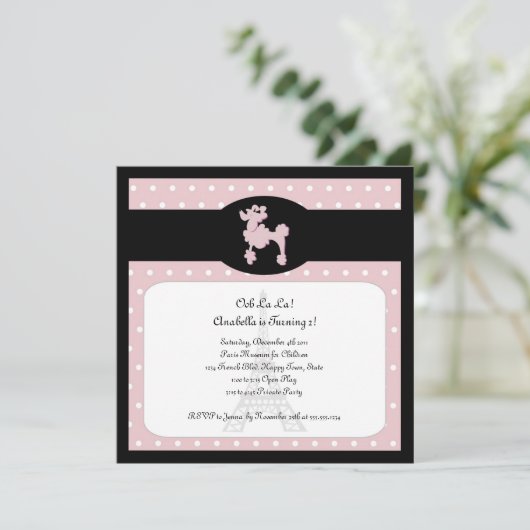 パリの正方形のピンクの招待状のプードル 招待状 (スタンド正面)