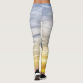 パリの自由の女神のレプリカに関する夕日 レギンス (裏面)